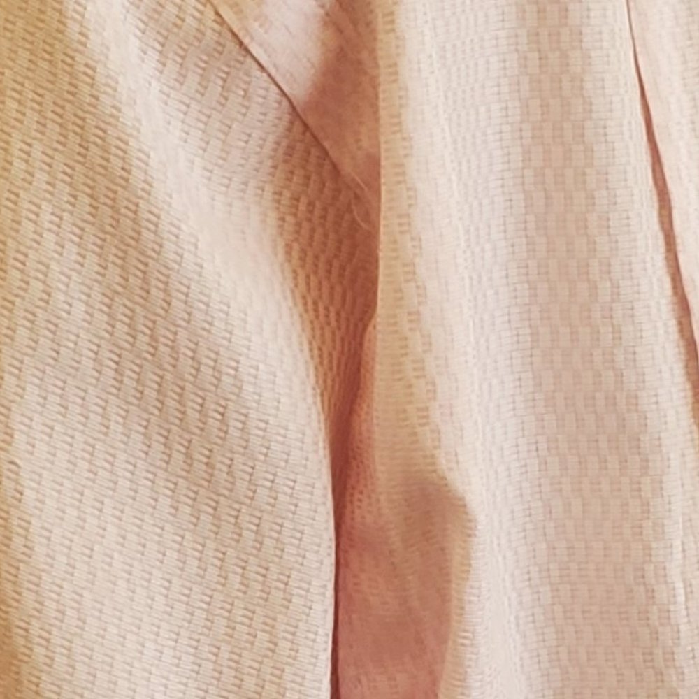 Men Shirt - 44 x 17.5- Light Pink - Picture 6 of 10